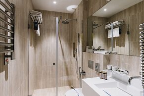 Noble Boutique Hotel