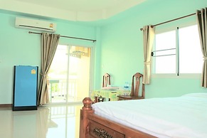 Perm Poon Sup Apartment