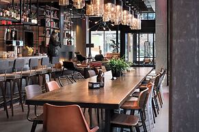 MOXY Seattle Downtown