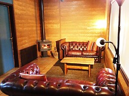 Pemberton Lake View Chalets