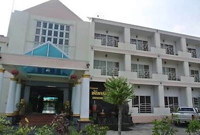 Chaikanathani Hotel