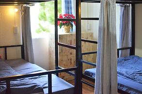 The Lake House Dalat - Hostel