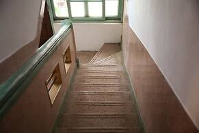 Adore Tainan - Adore Space