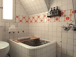 Adore Tainan - Adore Space