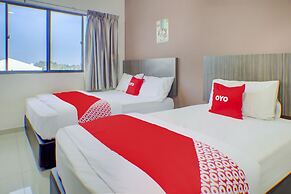 OYO 89985 Js Hotel