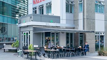 Penthouse With Balcony And Panorama View