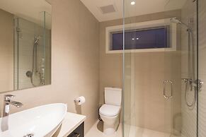 15 Melbourne by Staysouth