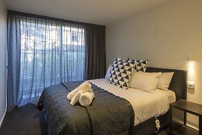 15 Melbourne by Staysouth