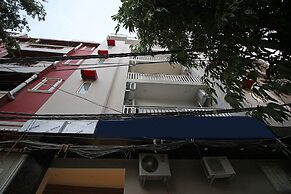 OYO 9028 Hotel Blu Pebbles
