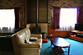 Mountain Top Holiday Home