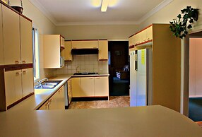 Mountain Top Holiday Home