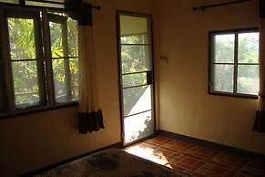 Baan Suan Jantra Home Stay