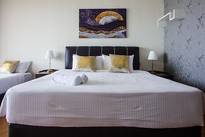 Profolio Straits Quay