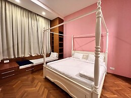 Profolio Straits Quay