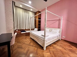 Profolio Straits Quay