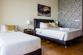 Profolio Straits Quay