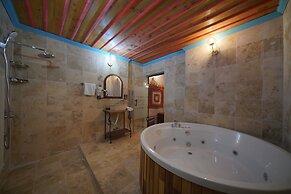 Travel Inn Cave Hotel