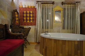 Travel Inn Cave Hotel