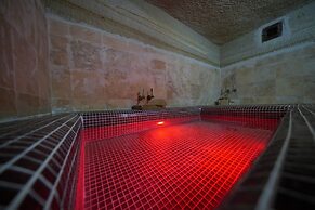 Travel Inn Cave Hotel