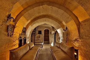 Travel Inn Cave Hotel