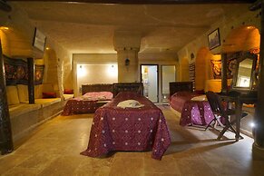 Travel Inn Cave Hotel