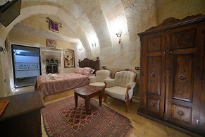 Travel Inn Cave Hotel