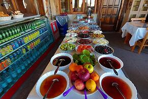 Travel Inn Cave Hotel