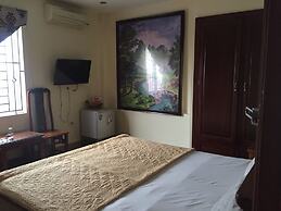 Quynh Trang Hotel