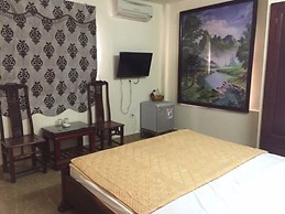 Quynh Trang Hotel
