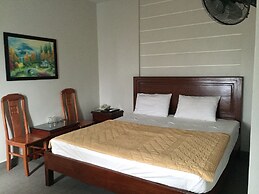 Quynh Trang Hotel