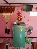 Baan Phanawan Resort