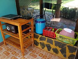 Baan Phanawan Resort