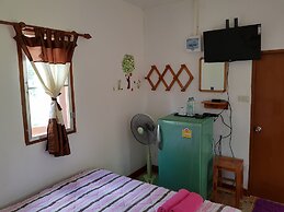 Baan Phanawan Resort