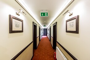 Hotel Krzyski