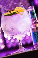 AC Hotel by Marriott Boston Downtown