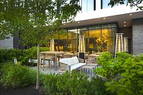 AC Hotel by Marriott Boston Downtown