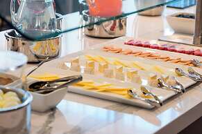 AC Hotel by Marriott Boston Downtown