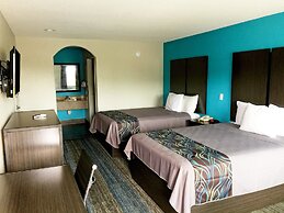 Americas Best Value Inn & Suites Mont Belvieu Houston