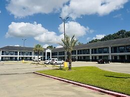 Americas Best Value Inn & Suites Mont Belvieu Houston