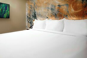 Cambria Hotel Phoenix Chandler - Fashion Center