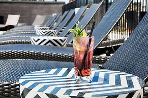 Cambria Hotel Phoenix Chandler - Fashion Center