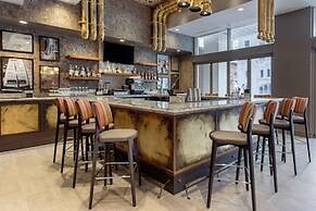 Cambria Hotel Philadelphia Downtown - City Center