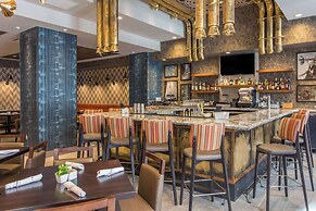 Cambria Hotel Philadelphia Downtown Center City