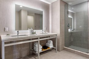 Cambria Hotel Philadelphia Downtown - City Center