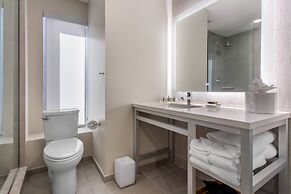 Cambria Hotel Philadelphia Downtown - City Center