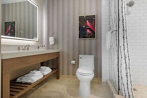 Cambria Hotel Nashville Downtown