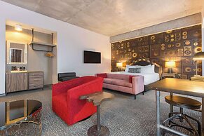 Cambria Hotel Nashville Downtown