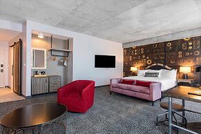 Cambria Hotel Nashville Downtown