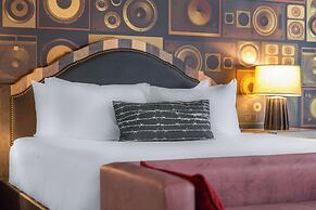 Cambria Hotel Nashville Downtown