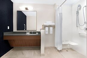 Fairfield Inn & Suites by Marriott Daytona Beach Speedway/Airport